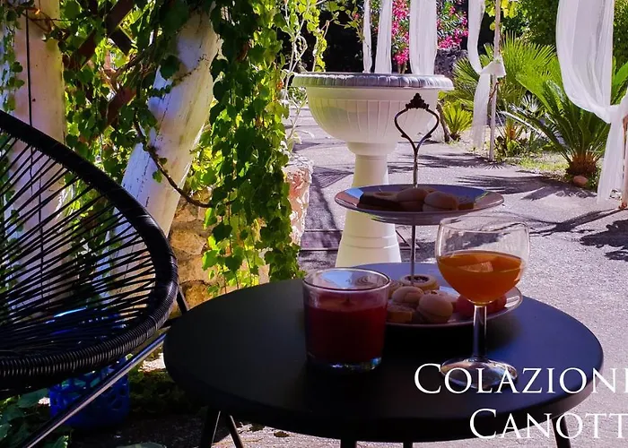 Colazione Dei Canottieri Bed & Breakfast